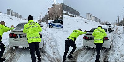KAHRAMANMARAŞ’TA SÜRÜCÜLERİN İMDADINA POLİS EKİPLERİ YETİŞTİ 
 Kahramanmaraş’ta kar yağışı nedeniyle yolda kalan